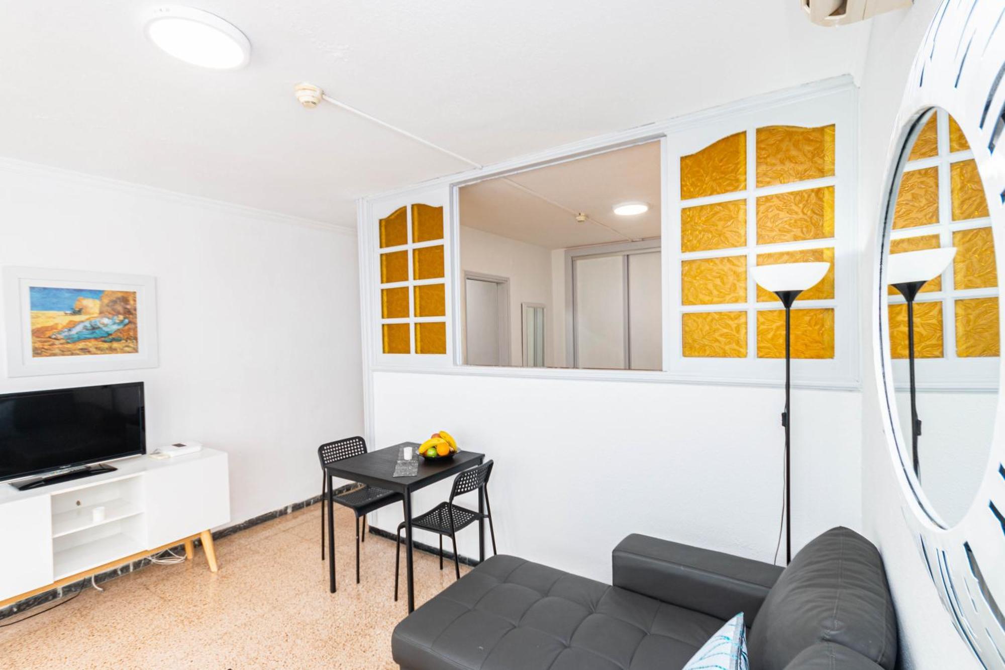 Serenity Yumbo - Europa Appartment 2Min Yumbo - 5Min From Beach - Wifi Free - Air Conditioner - Private Services - Free Welcome Book - Cohote Conserjeria Gran Canaria Playa del Ingles  Luaran gambar